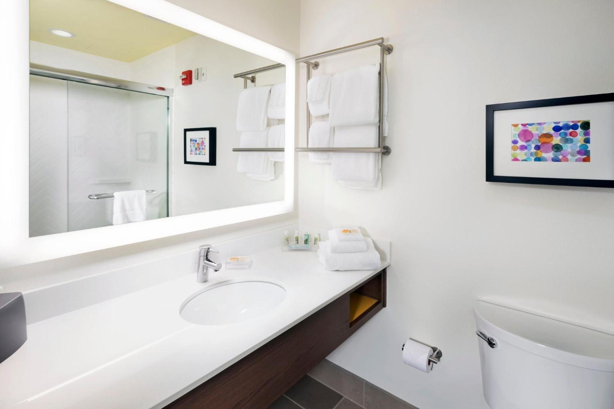 Holiday Inn & Suites Arden - Asheville Airport By Ihg Exteriér fotografie